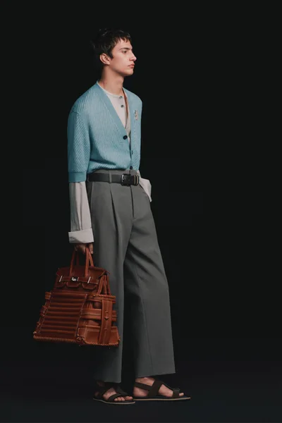 Look 17